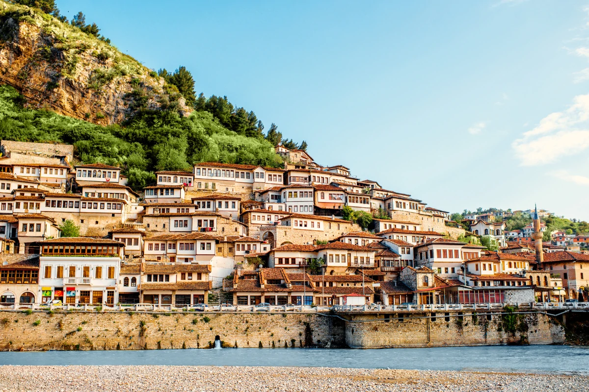 Czy warto jechać na wakacje do Albanii